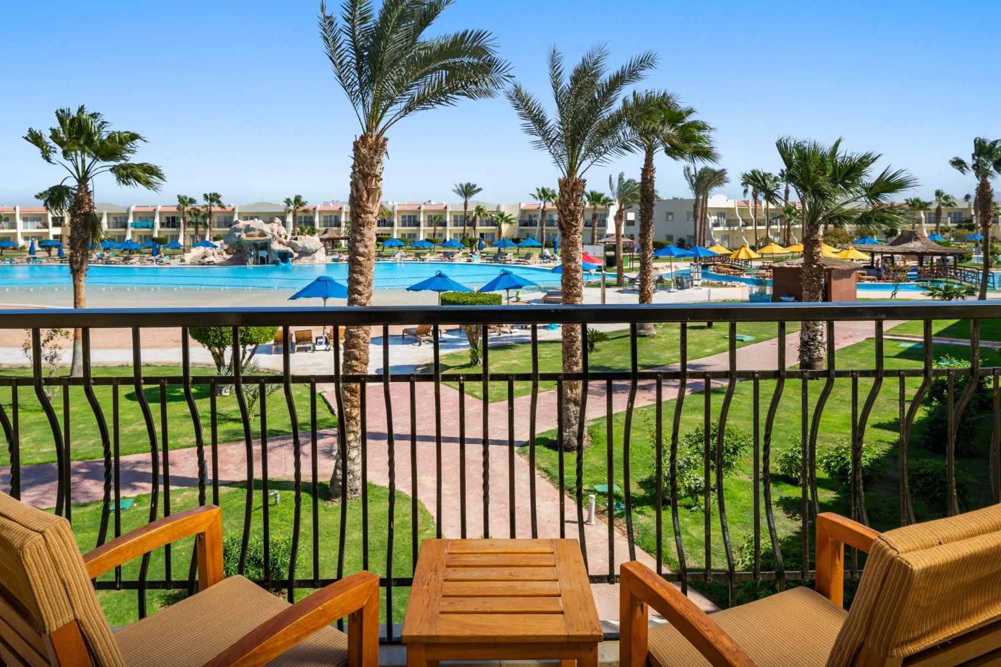 Doubletree By Hilton Sharks Bay Resort Шарм-еш-Шейх Екстер'єр фото