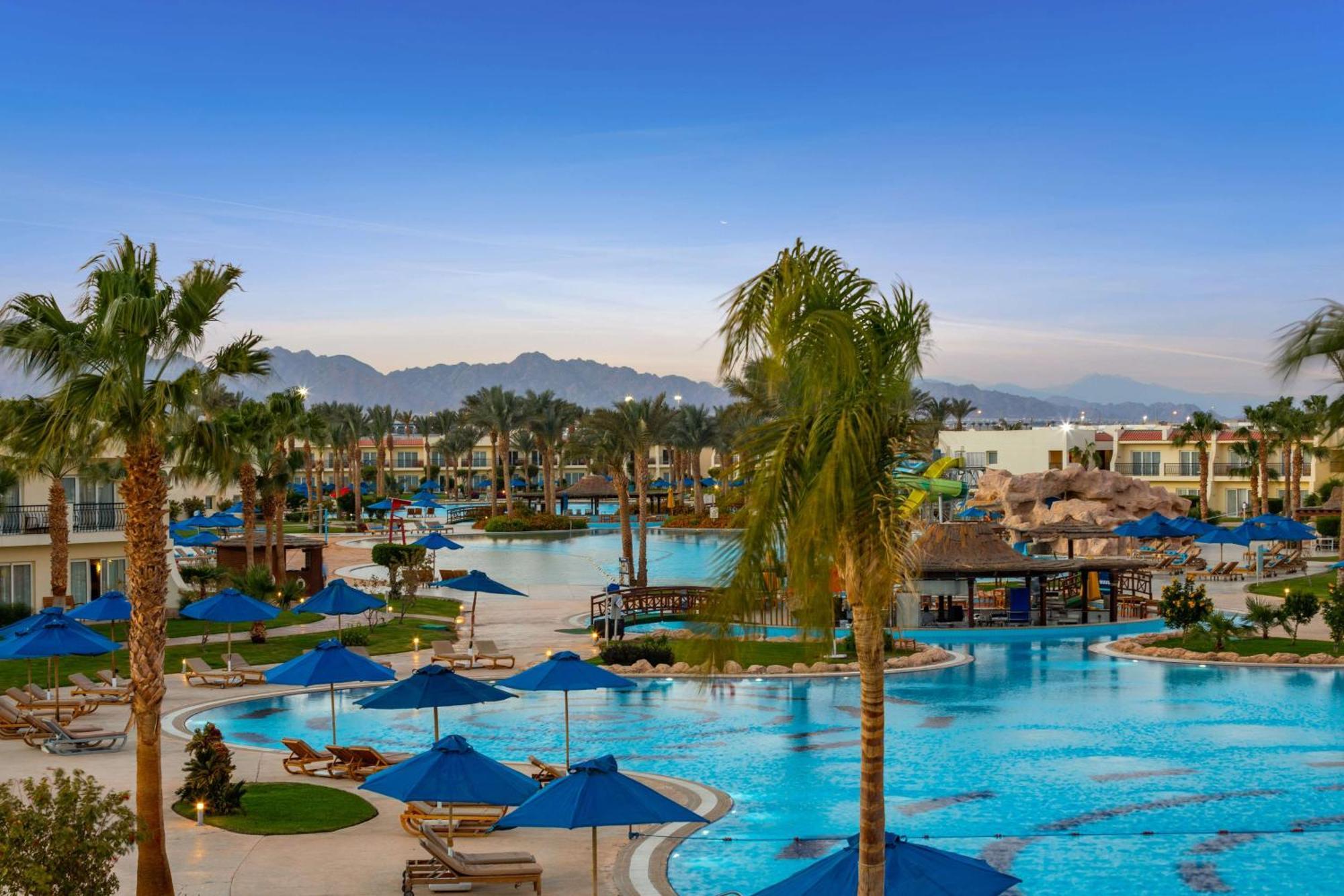 Doubletree By Hilton Sharks Bay Resort Шарм-еш-Шейх Екстер'єр фото