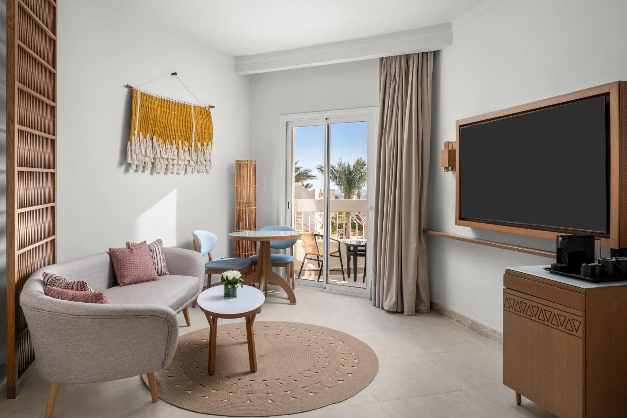 Doubletree By Hilton Sharks Bay Resort Шарм-еш-Шейх Екстер'єр фото